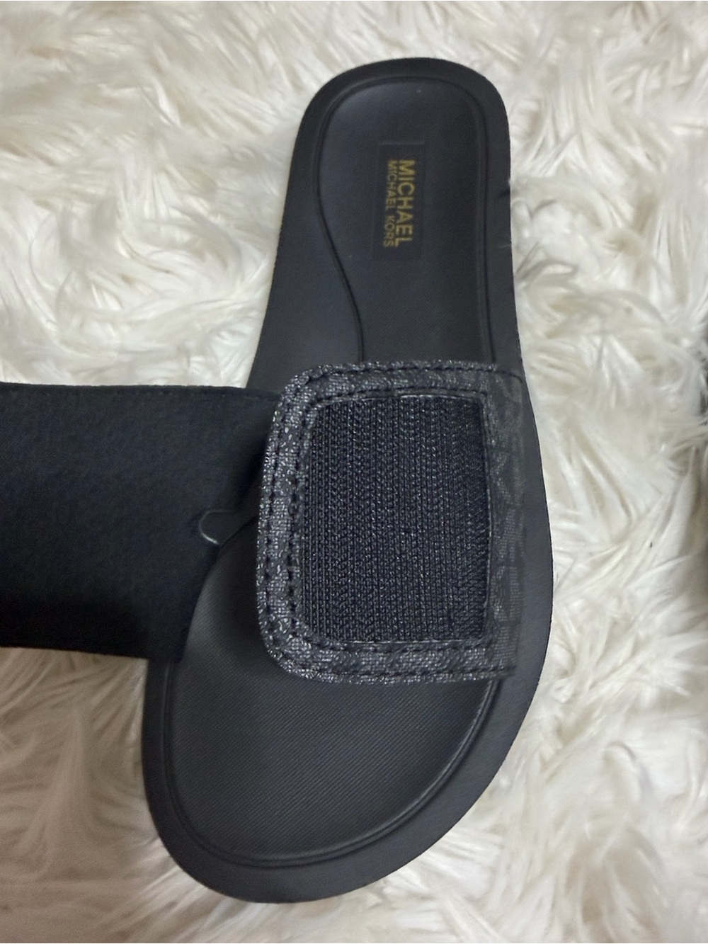NWT, Michael Kors Black MK Logo Slide Sandals Sz 8 - Picture 11 of 13